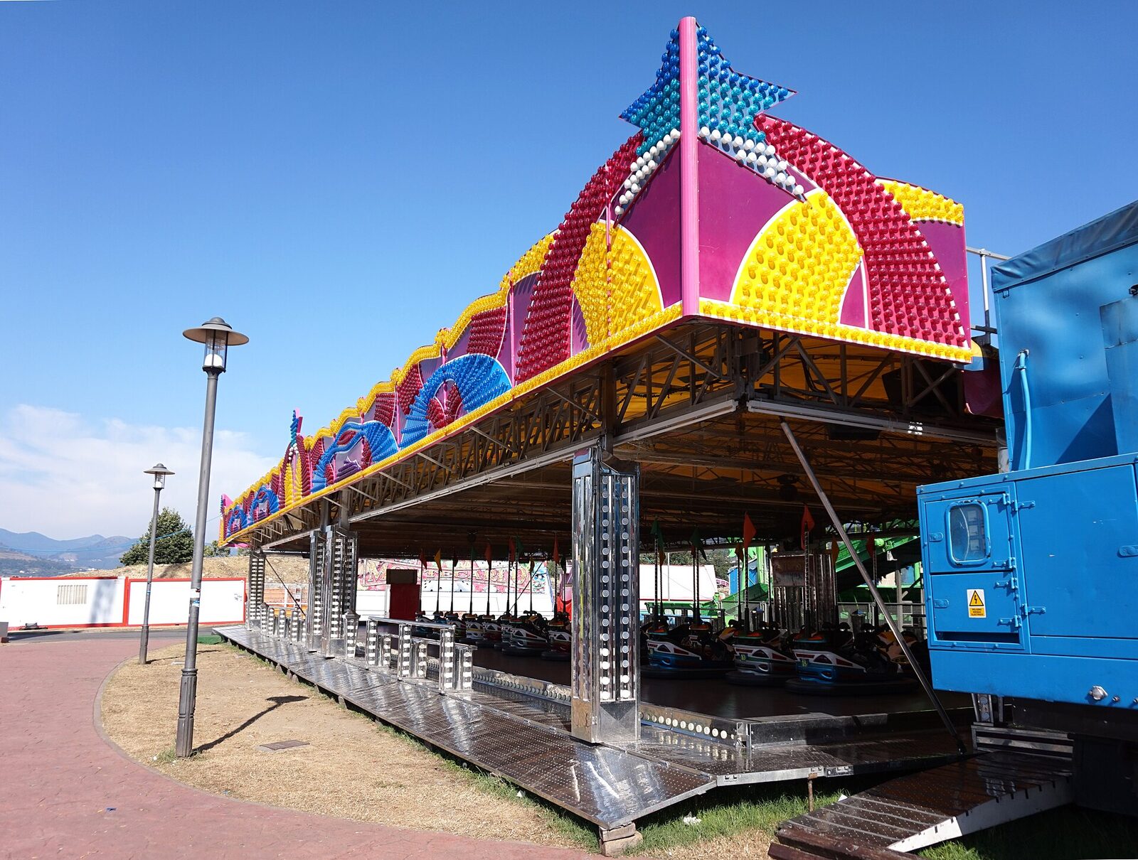 Coches de choque, 2016