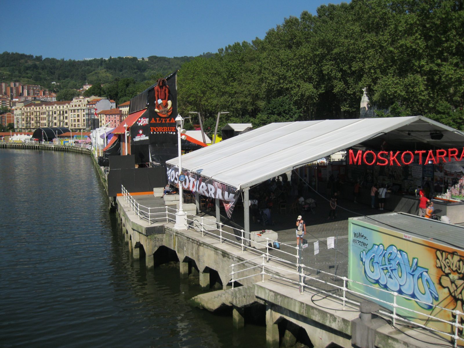 Txosnas junto a la ría, 2019